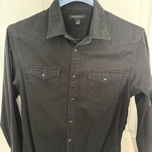Banana Republic Men's Black Casual Button Down Shirt